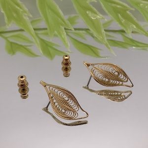 Beautiful faux Gold Filigree Earrings!